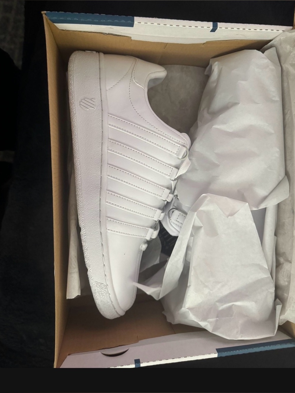Men's Classic White Leather Sneakers - Clean Everyday Style K-Swiss